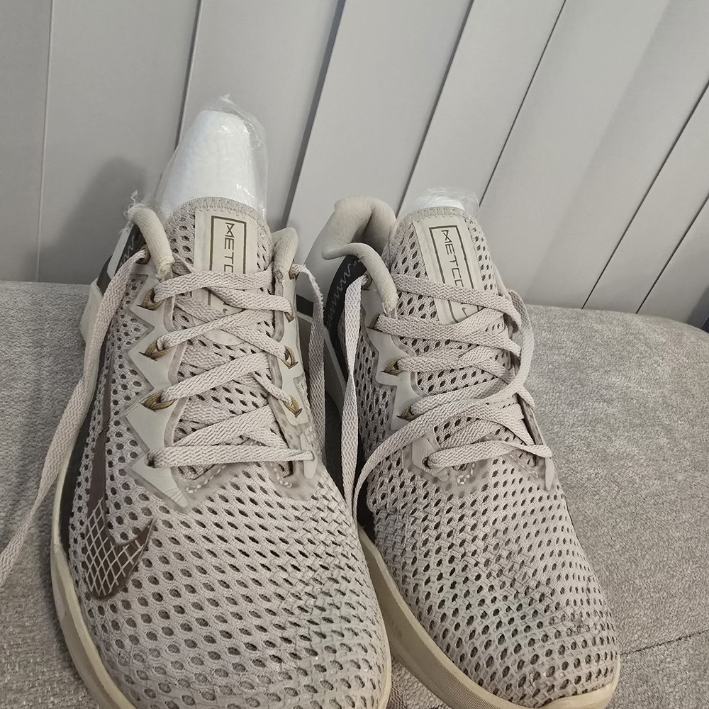 Men's Athletic Shoes in Gray by